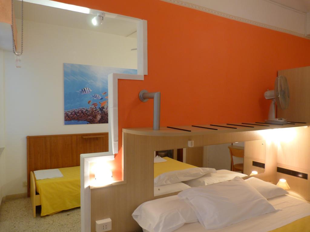 Hotel Bologna 圣贝内代托-德尔特龙托 外观 照片